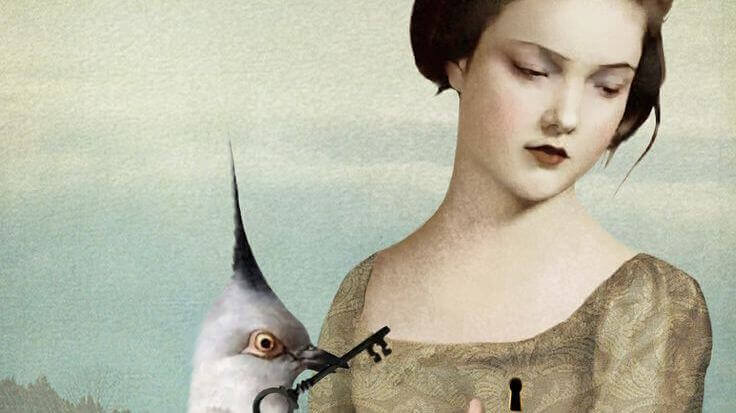 Kvinne og fugl med nøkkel