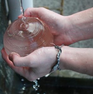 Tiltrekningens lov: Eksisterer den virkelig?