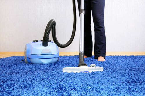 Husarbeid kan være terapeutisk - støvsuger