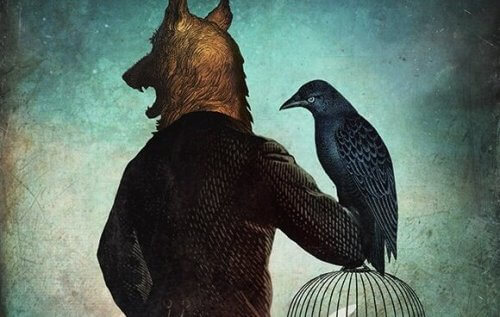 Person med ulvehode holder svart fugl
