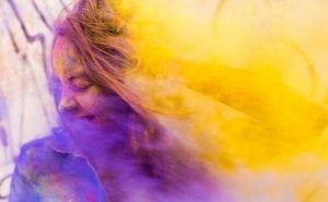 5 tips for å lære å le av deg selv