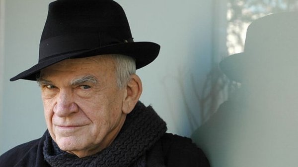 10 uforglemmelige sitater av Milan Kundera