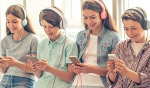 5 skremmende ting som "smarttelefongenerasjonen" har til felles