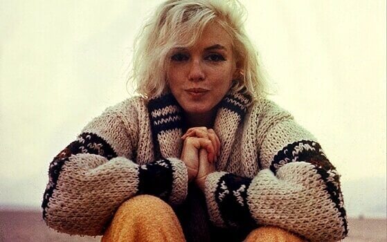 Marilyn Monroe i strikket genser