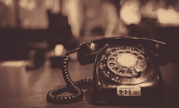 Sannheten: Gammeldags telefon