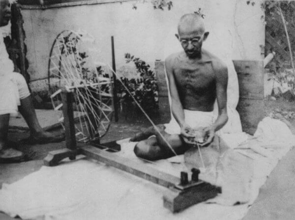 Gandhi veving