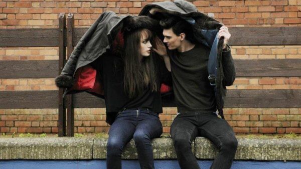 Kjærlighet ved første blikk, kjærlighet ved blikk som møtes