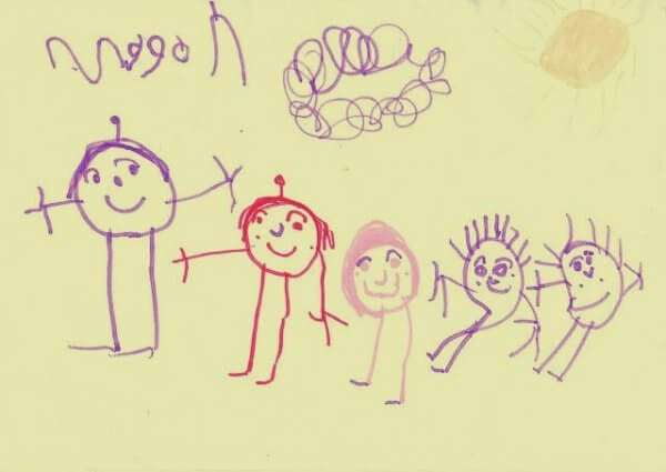 En lykkelig familie i en tegning.