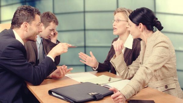 diskusjon på et møte