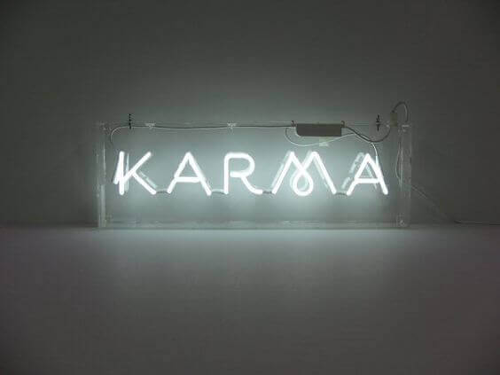 karma lysskilt