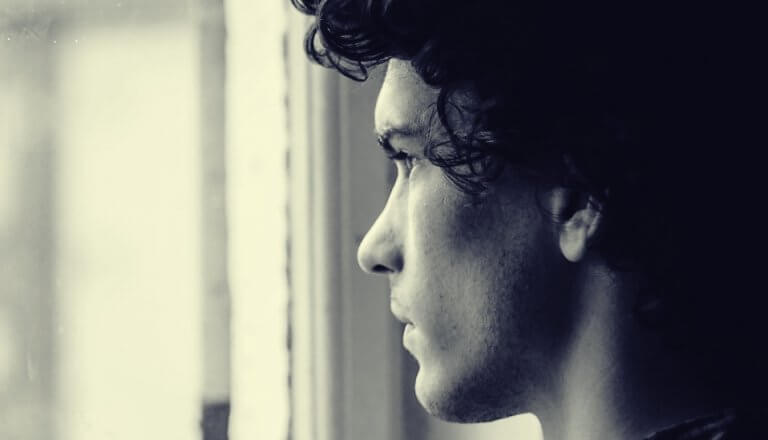 Frykten som forårsaker ensomhet