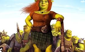 Prinsesse Fiona i kilt og med øks