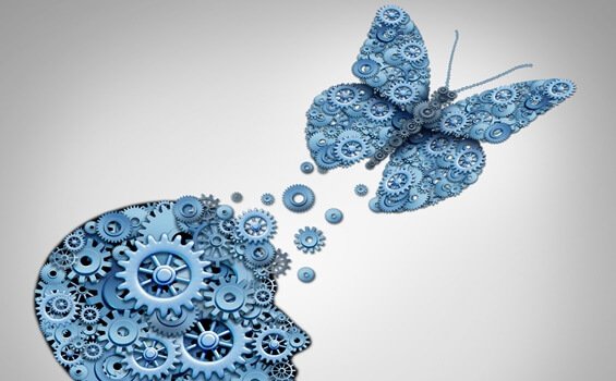 Hodet med sommerfugl