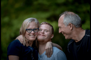 Hvordan påvirker barn med funksjonshemninger familien?