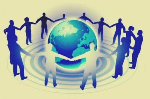 Virkningen av de tre grader av påvirkningsteori - mennesker holder hender rundt jordkloden