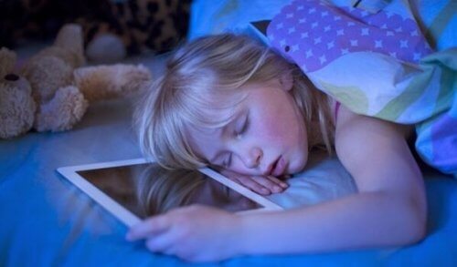 Teknologisk søvnløshet: Skjermer forårsaker søvnløshet
