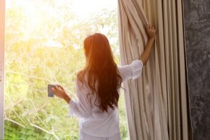 5 strategier for å hjelpe deg med å stå opp tidlig