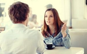 Å lytte uten empati: Emosjonell uavhengighet