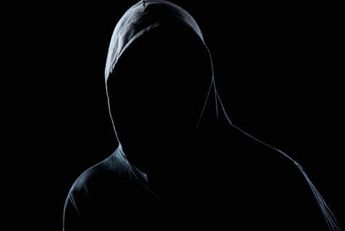 Hvordan utvikler en angripers personlighet seg?