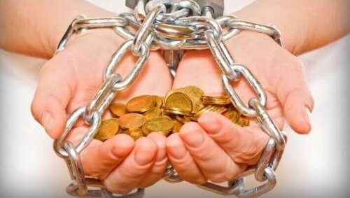 Hvorfor bruke mer penger enn du har?