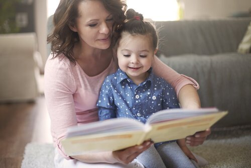Fordelene med å lese for små barn