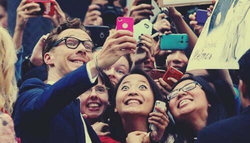 Benedict Cumberbatch med fans