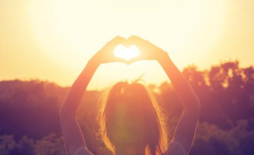 Betydningen av selvtillit er i et av sitatene fra Ernest Hemingway.