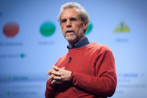 Daniel Goleman gir en presentasjon.