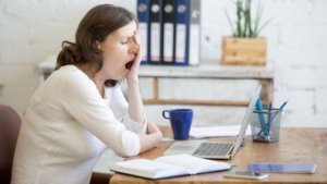 Sammenhengen mellom Illichs lov og negativ produktivitet