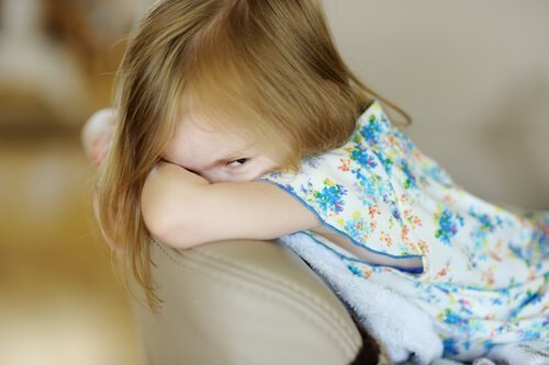 Psykopati hos barn: Symptomer, årsaker og behandling