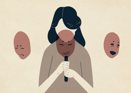 En kvinne med tre masker representerer Eysencks teori