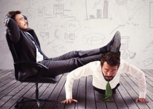 Det er utrolig slitsomt å ha en inkompetent sjef eller leder.