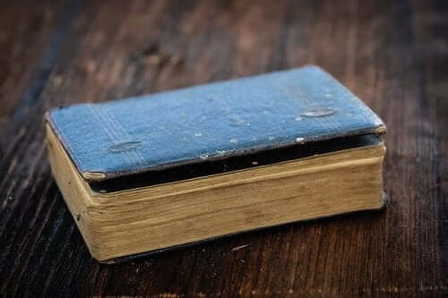 Gammel bok