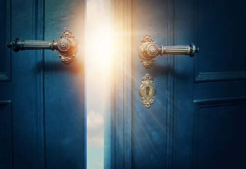 Ikke vær redd for å åpne døren til minnene dine, gode eller dårlige.