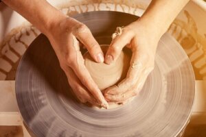 Å jobbe med hendene er bra for hjernen