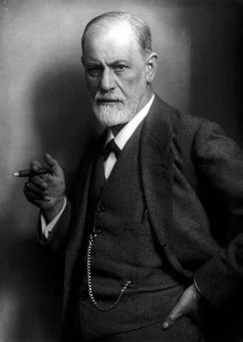 Svart hvitt fotografi av Sigmund Freud med sigarett