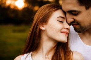 Å forelske seg – Hvor lenge varer en forelskelse?