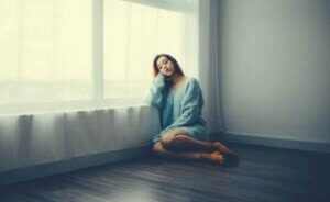 Frykt, tristhet og frustrasjon: de vanligste følelsene i COVID-19-krisa