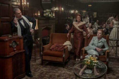 En scene fra serien Hollywood.