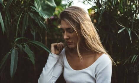 En kvinne som er ute