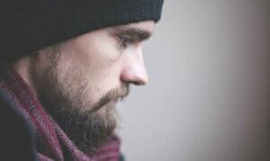 Synes du det er vanskelig å forholde deg til andre?