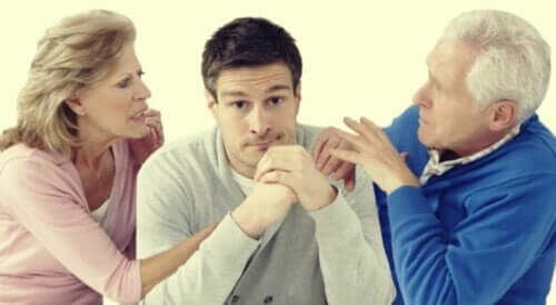 Det kan være veldig vanskelig å gå gjennom skilsmissen til foreldrene sine som voksen.