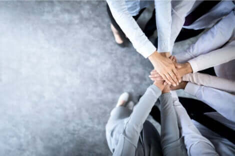 Syntetisk tenkning kan være med på å analysere hvordan et team fungerer.