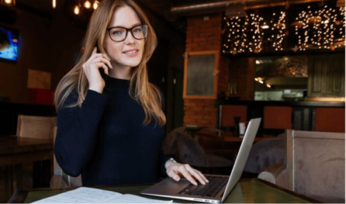 Kvinne med kontroll.