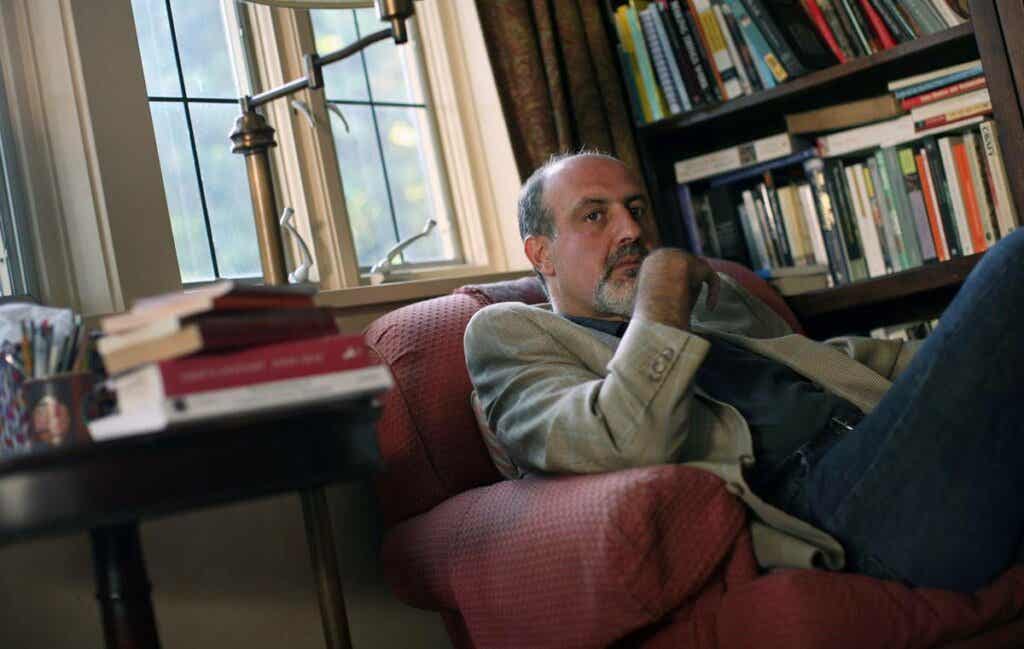 Nassim Taleb forfatter av svart svane-teori