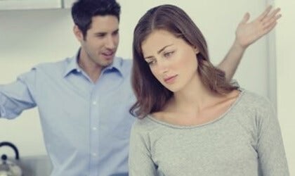 Viser partneren din tegn på passiv-aggressiv oppførsel?