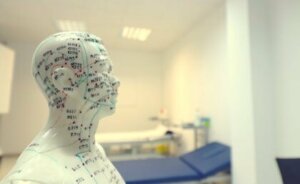 Akupunkturbehandling for nevrodegenerative sykdommer