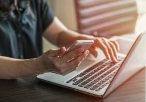 Uses and gratifications theory – Motivasjon og atferd ved bruk av medier