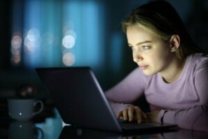 Forholdet mellom kunstig lys om natten og depresjon