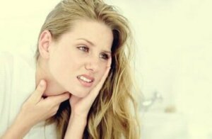 Globusfølelse: Følelsen av å ha en klump i halsen